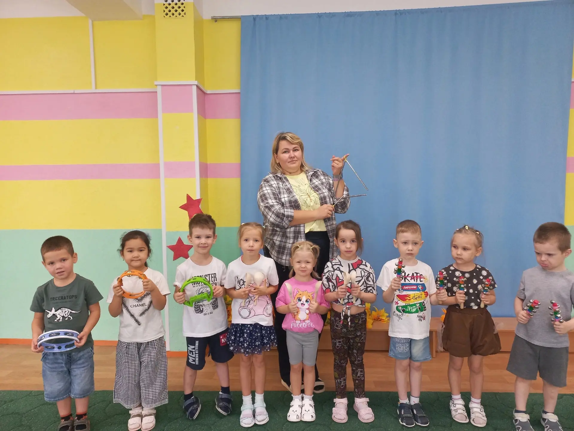 🎶🪗🎻Международный день музыки - праздник, который отмечается во всём мире 1 октября.
