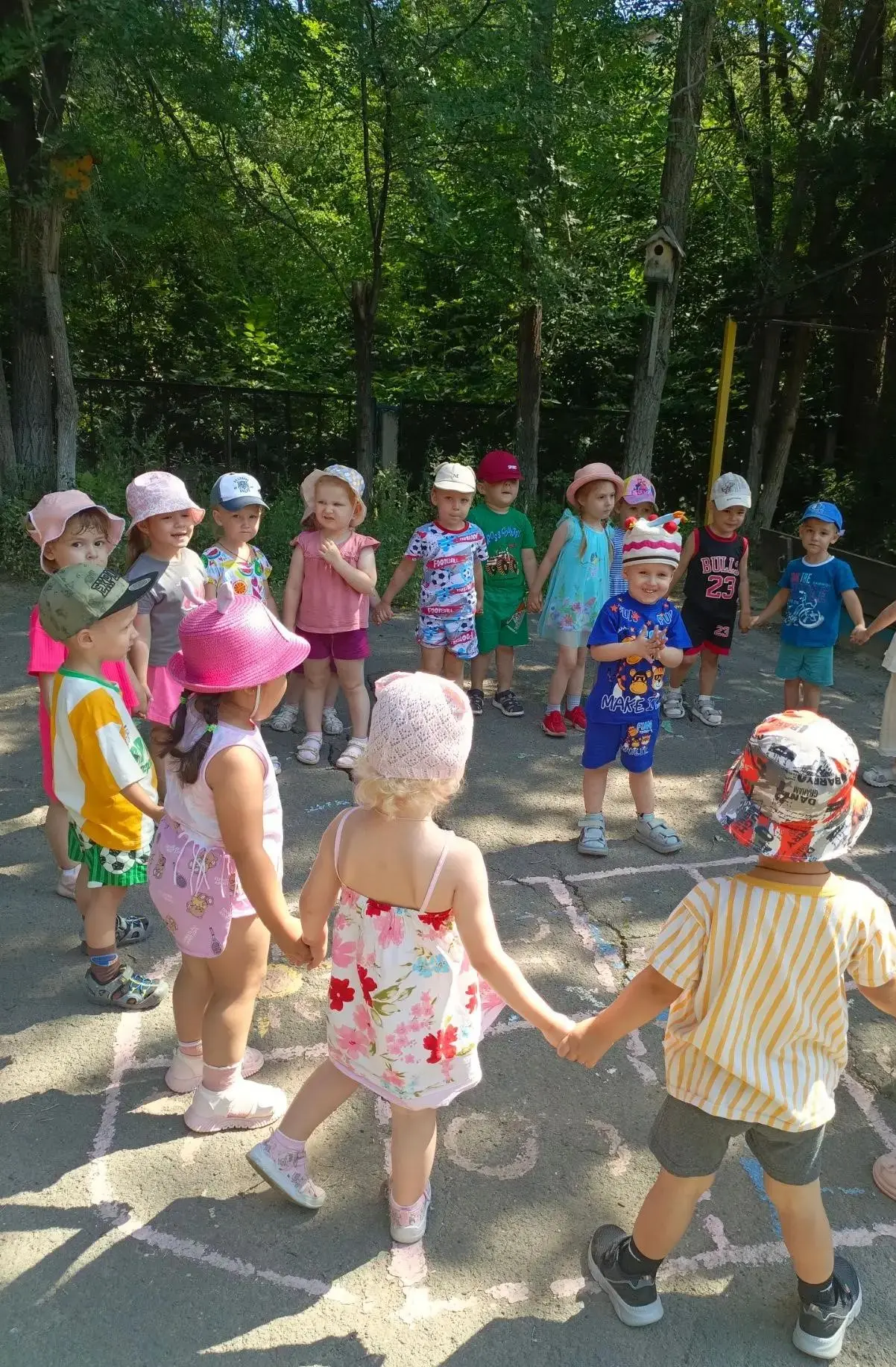 🎉 Все любят праздники, а дети — особенно! 😍