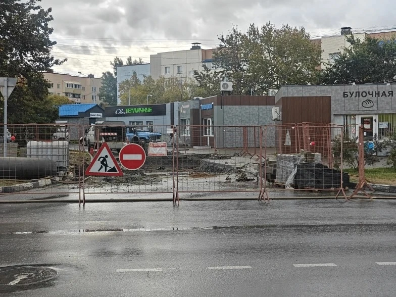 ⛔️ В Южно-Сахалинске продлили перекрытие проезда в 11-м микрорайоне до 7 октября