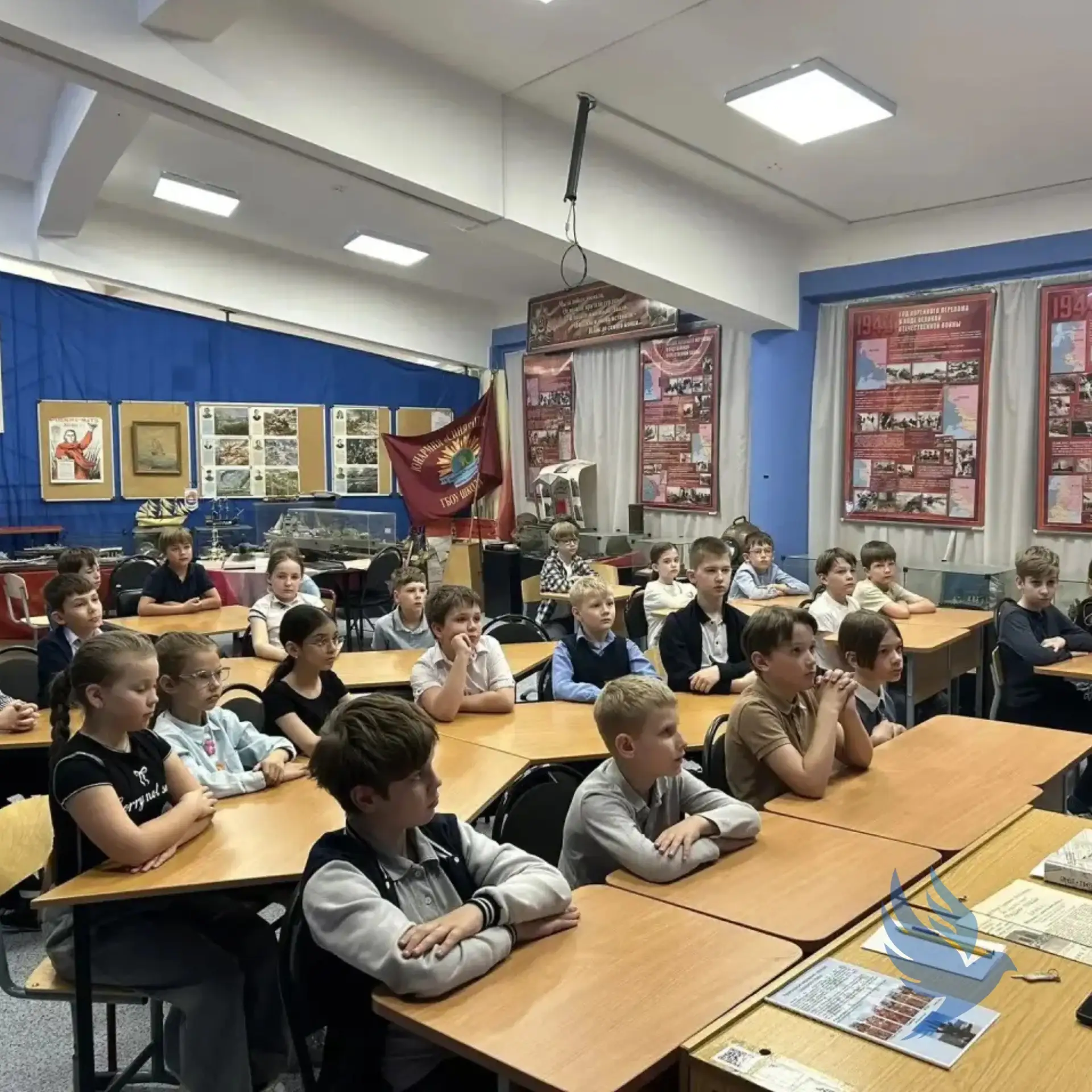 🏛️ Знамя Победы — символ Великой Победы  🇷🇺 Одним из главных символов Победы в Великой Отечественной
