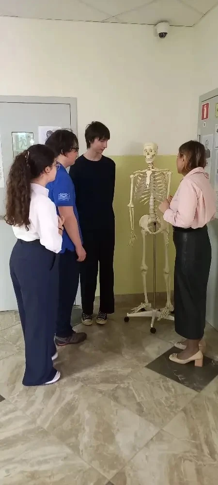 В рамках недели естественных наук сегодня прошел день интеллектуальных переменок.  Интеллектуальные 