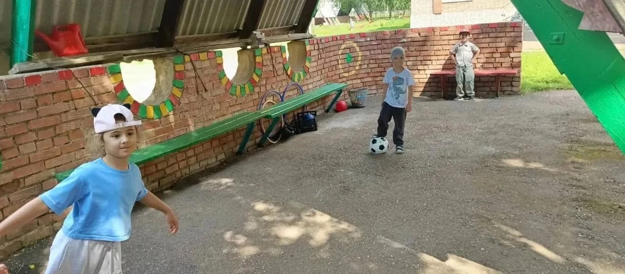 🌞 17 июля — Лето, движение, здоровье!

В нашем детском саду продолжается работа по укреплению здоро