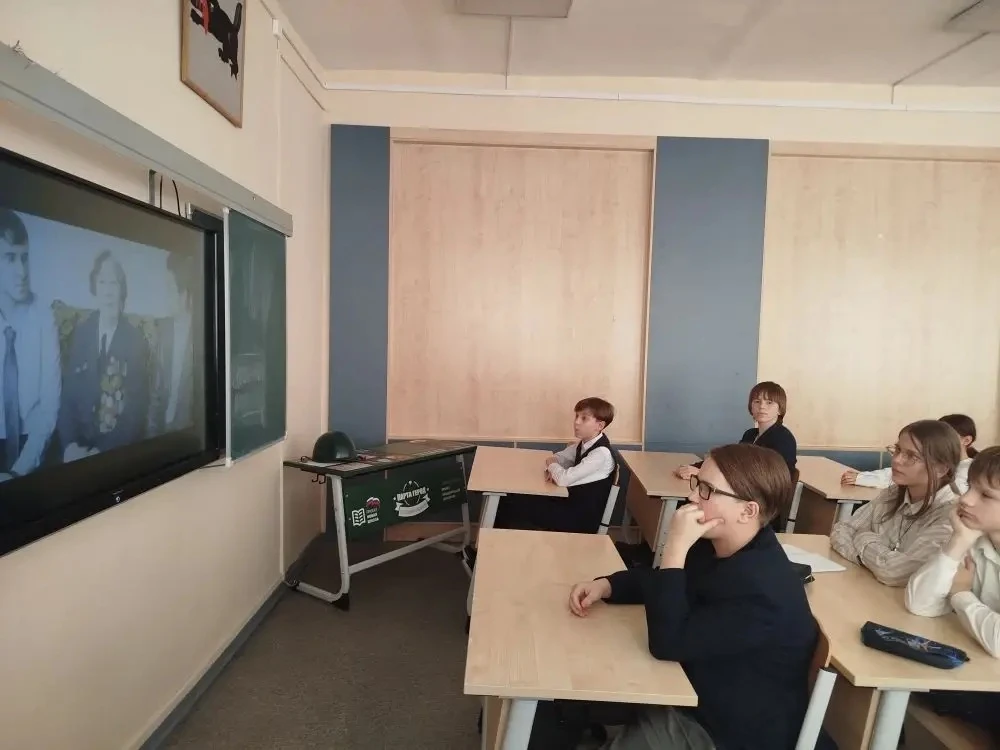 "Сталинград! Ты весь - Победа жизни!"  2 февраля - День воинской славы России.  В этот день в 1943 г