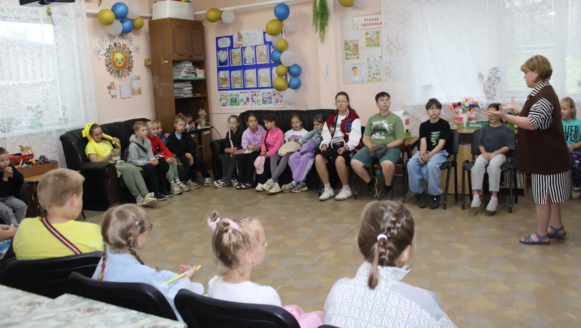 День ярких встреч и больших побед!
Наши "Карусельки" сходили в гости к друзьям из соседнего лагеря «