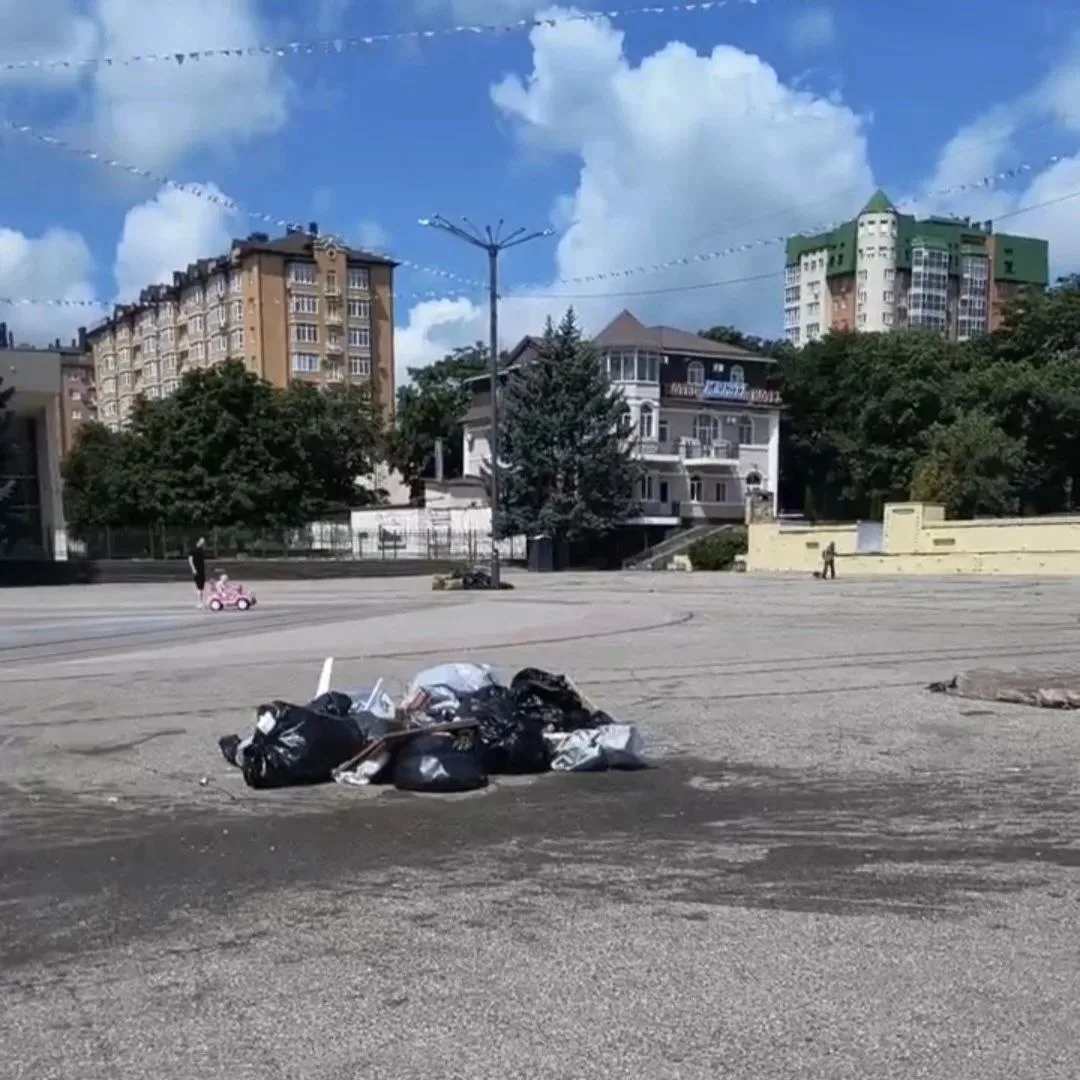 🤦‍♂️ «Фестиваль закончился в воскресенье, сегодня уже четверг, а мусор до сих пор лежи...