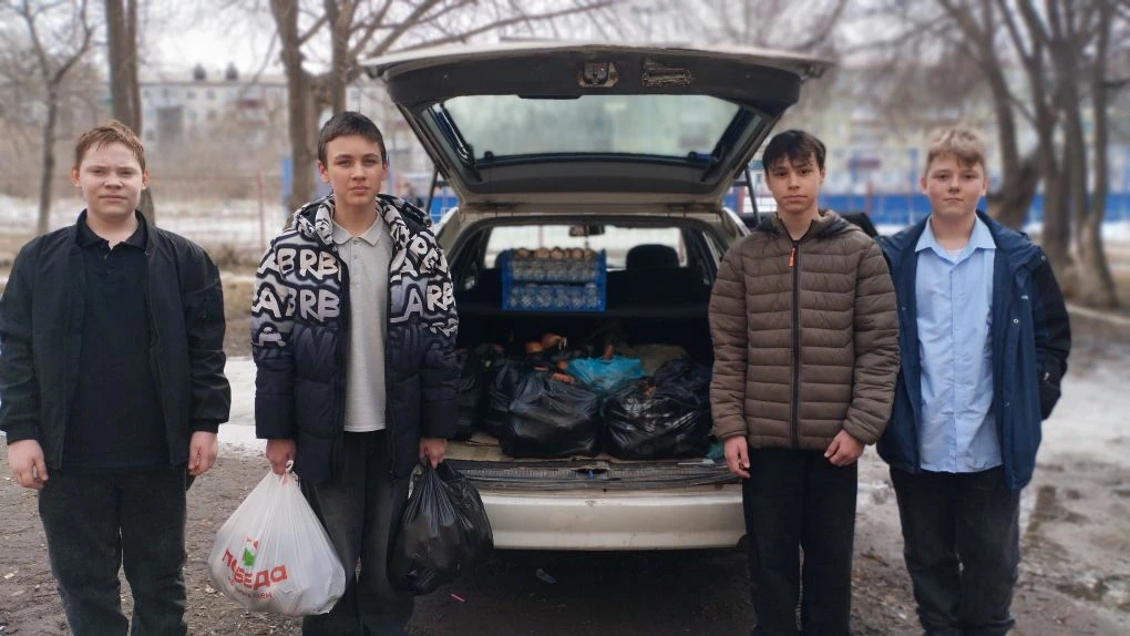 «Тыловая кухня»: школа объединилась для помощи фронту 🥔🧅💪    Традиция помогать тем, кто сегодня защи