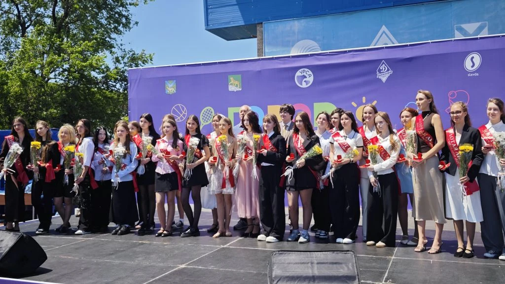 🏆 31 мая во Владивостоке в рамках празднования Дня защиты детей состоялась торжественн...