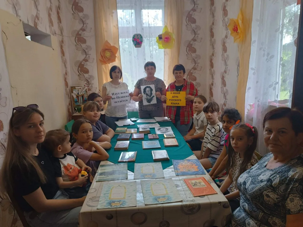 В рамках Дня Пушкина в России и проекта "Культура для школьников"4 июня в преддверии дн...