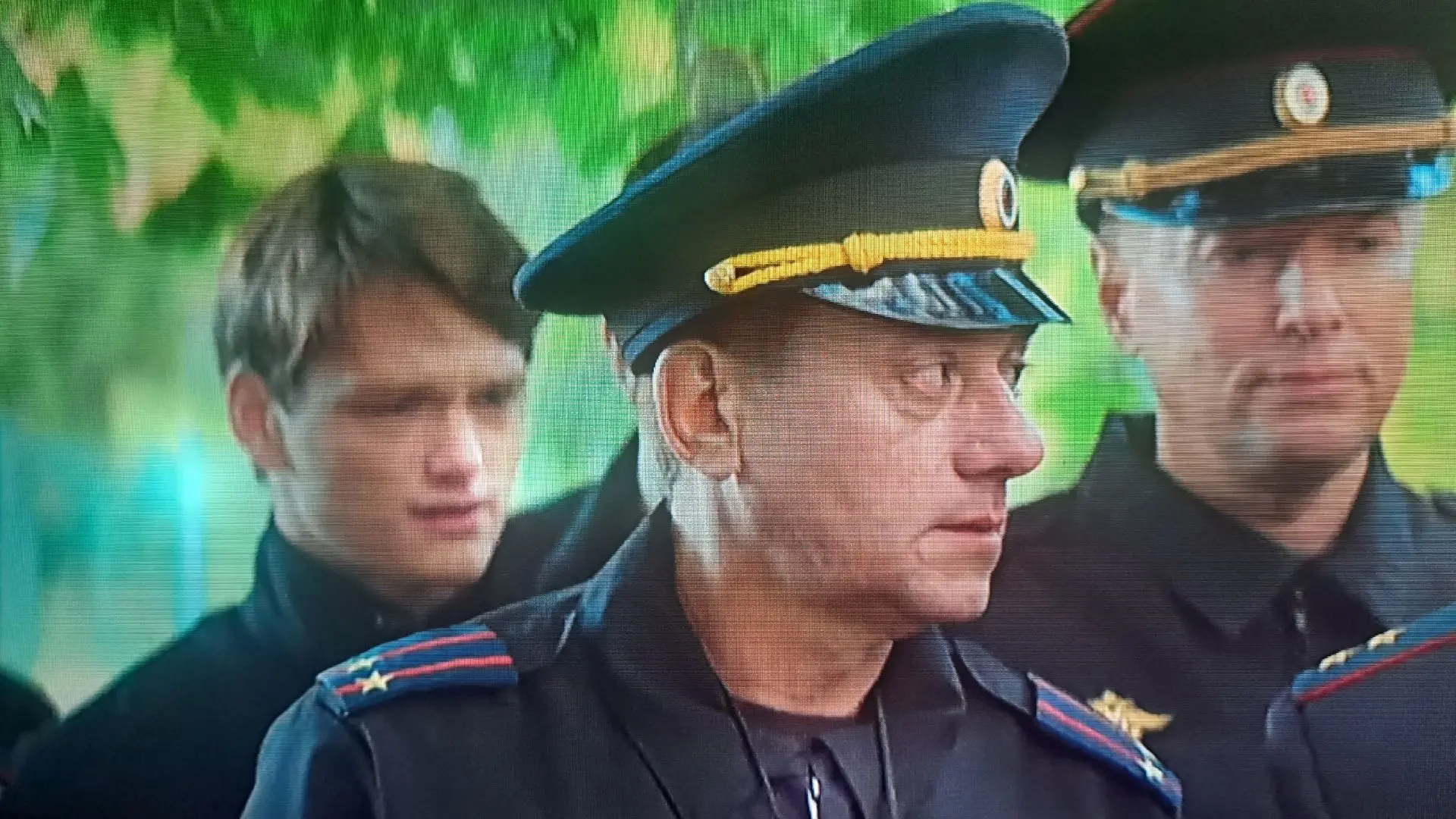 Продолжаем следить за кинокарьерой печорца – каратиста Валерия Козлова. Сейчас он снялс...