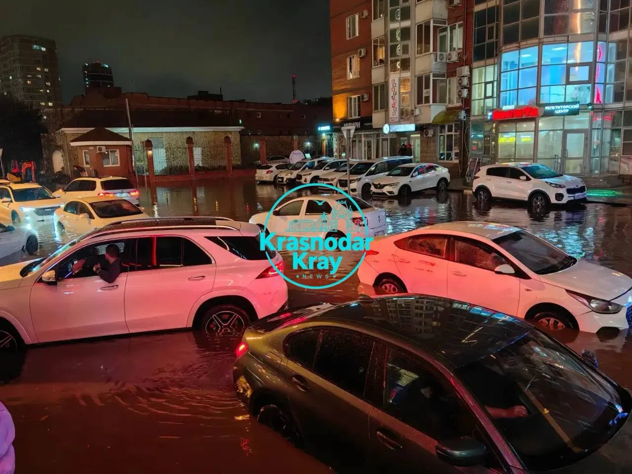 🌧️ Улица Монтажников в Краснодаре утонула