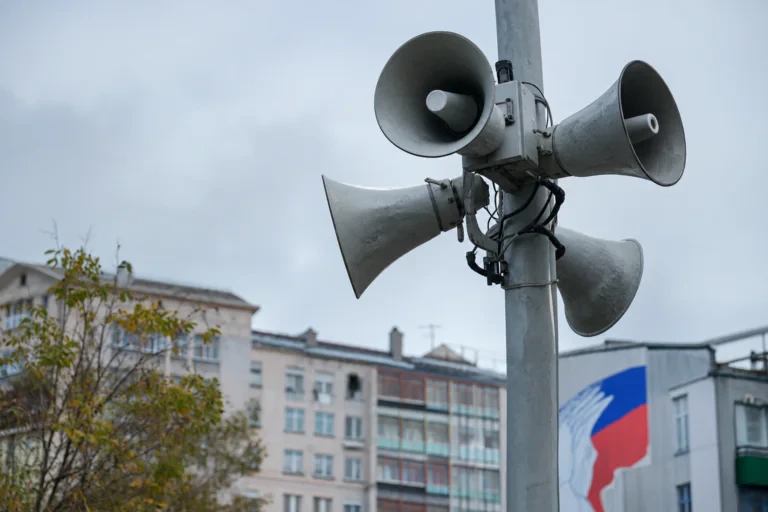 Проверку сирен в Астраханской области перенесли