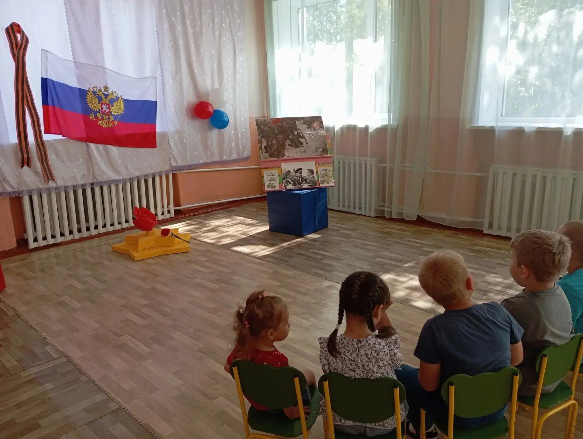 Воспитатели дошкольных групп Семенова Е..П.,Рейнт Н.Н. провели для ребят мероприятия, посвященные Дн