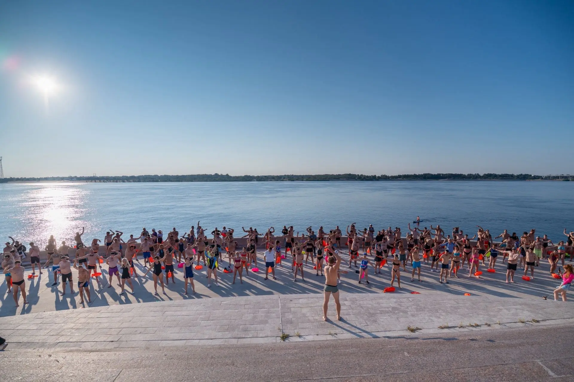 🏊‍♀️🏊🏻‍♂️🏊‍♂️Уникальные кадры массового заплыва в Волгоградской области