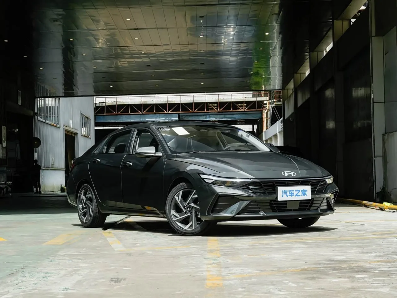 🚘 Hyundai Elantra new 2026