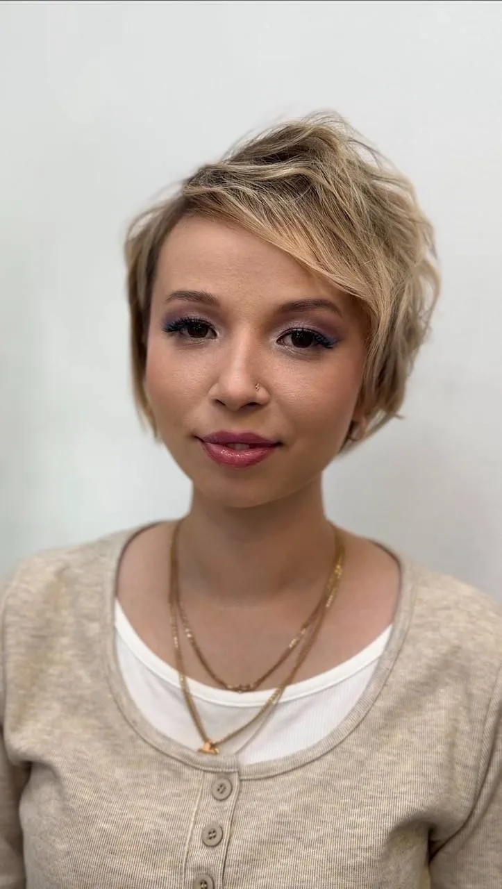 Девочки, свершилось! Годы мучений, бессонных ночей и курсовых позади🙏 Настало время са...
