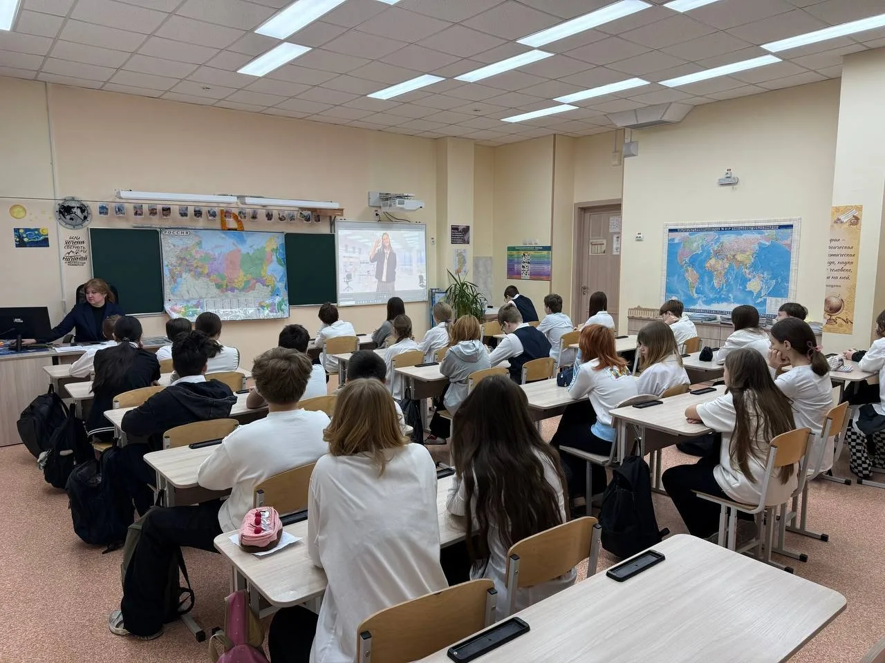 #разговорыОважном31школа  Наука — это не только формулы. Это ответственность. Сегодня в школе прошли