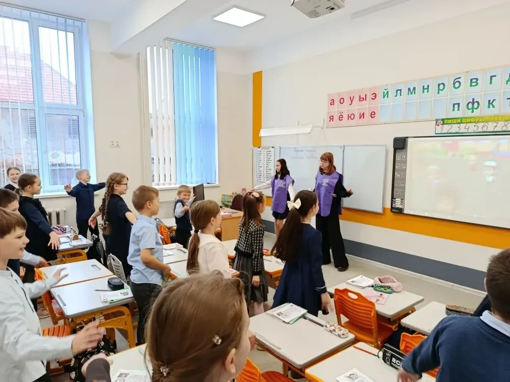 Бодрое начало дня с «ШАГом навстречу»  7 апреля — Всемирный день здоровья! В этот день активисты вол