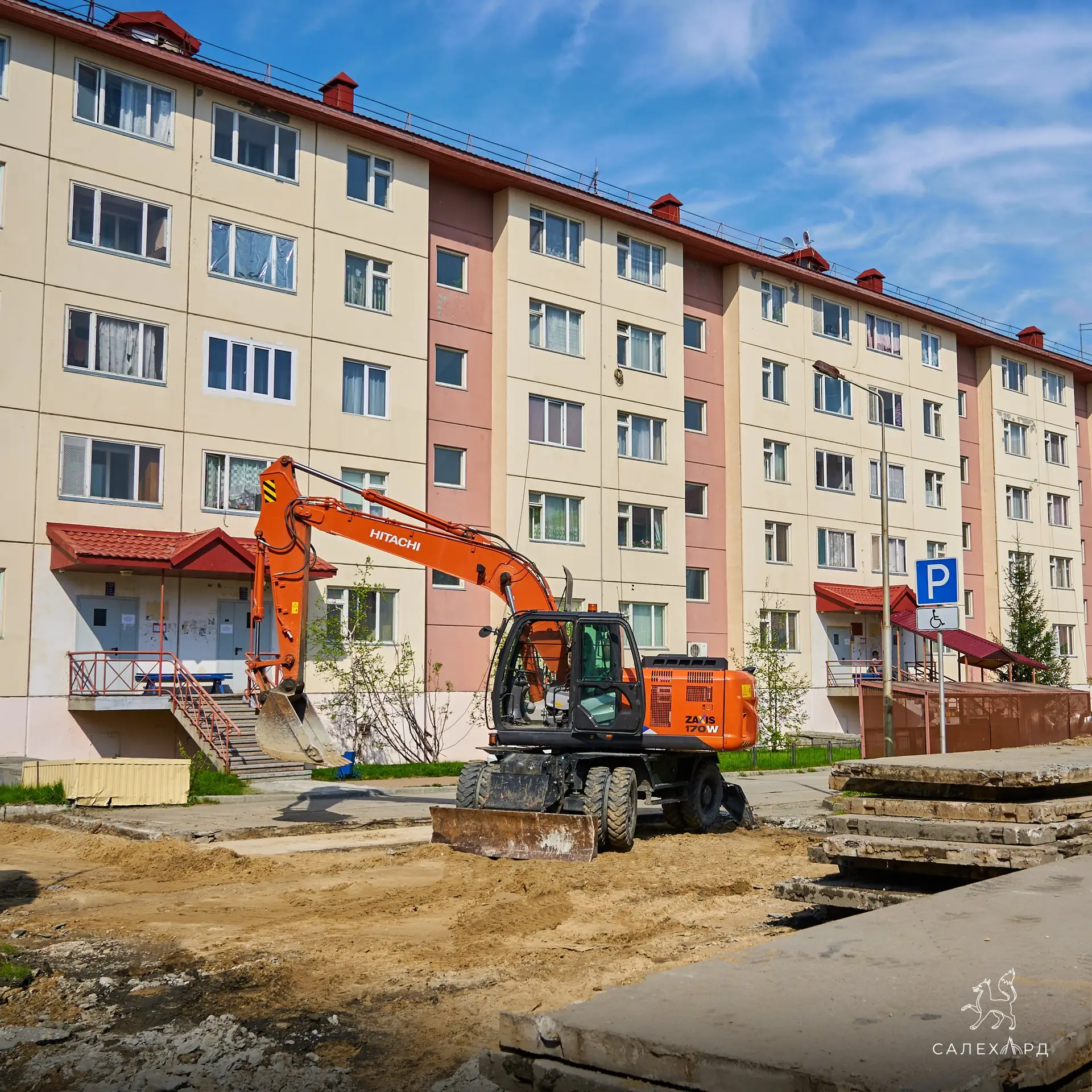 В Салехарде во дворе дома на Матросова, 36 появится современная спортивная площадка