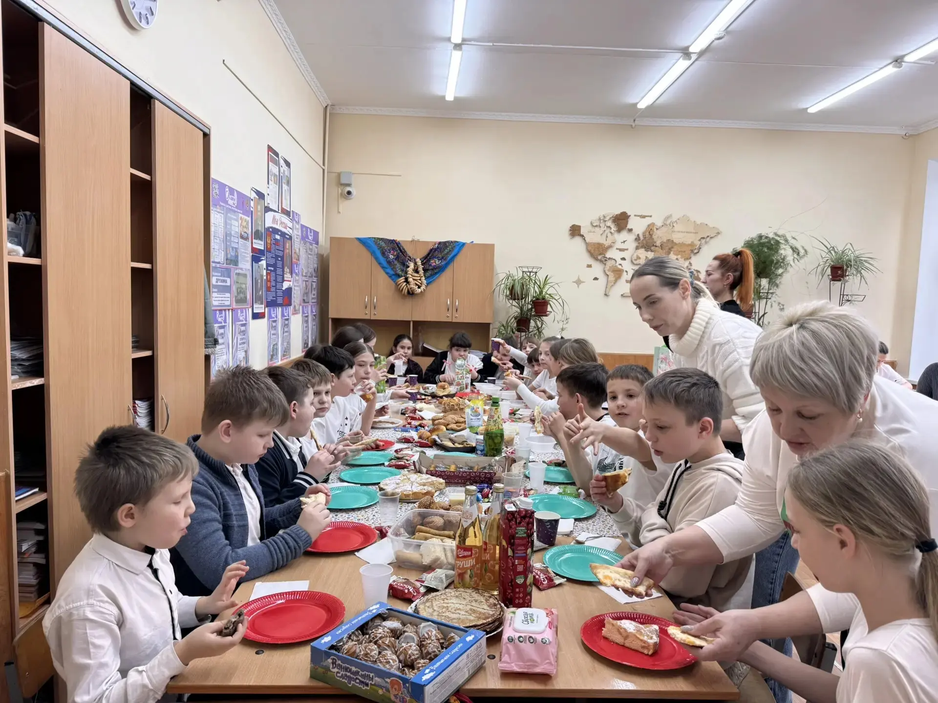 Наши Орлята России отмечают Масленицу 🥞
