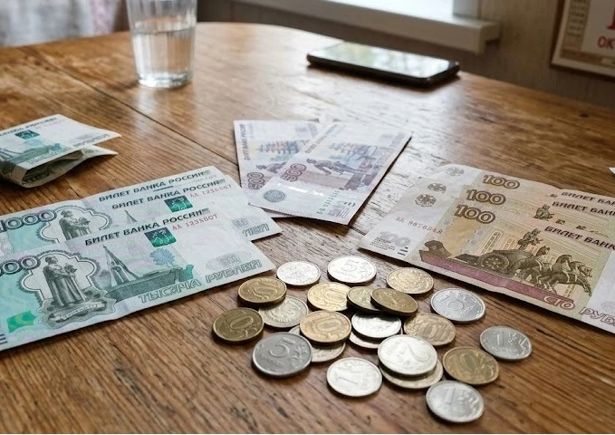 В Когалыме работник одного из магазинов похищал деньги непосредственно из кассового апп...