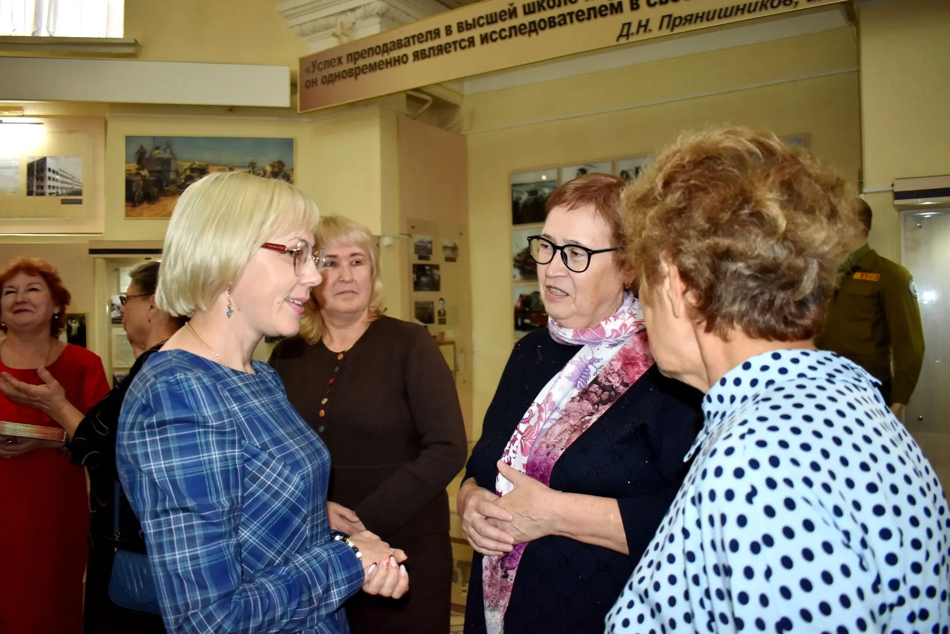 Сегодня, 1 октября, для меня было особенно важно встретиться с теми, кто заложил и подд...