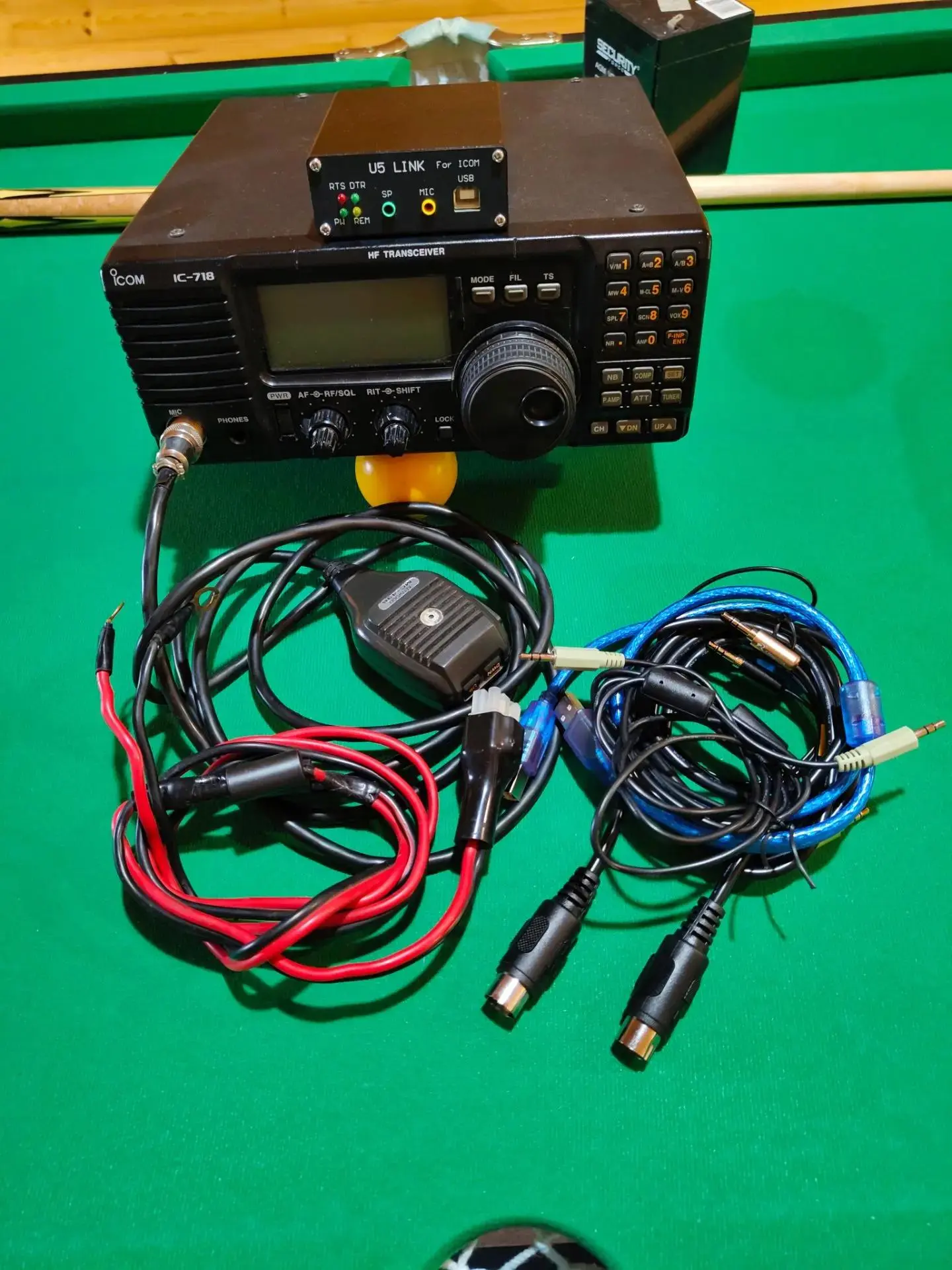 Продам трансивер Icom-718 в хорошем рабочем состоянии с блоком CAT FT8 - U5 Link. В комплекте транси
