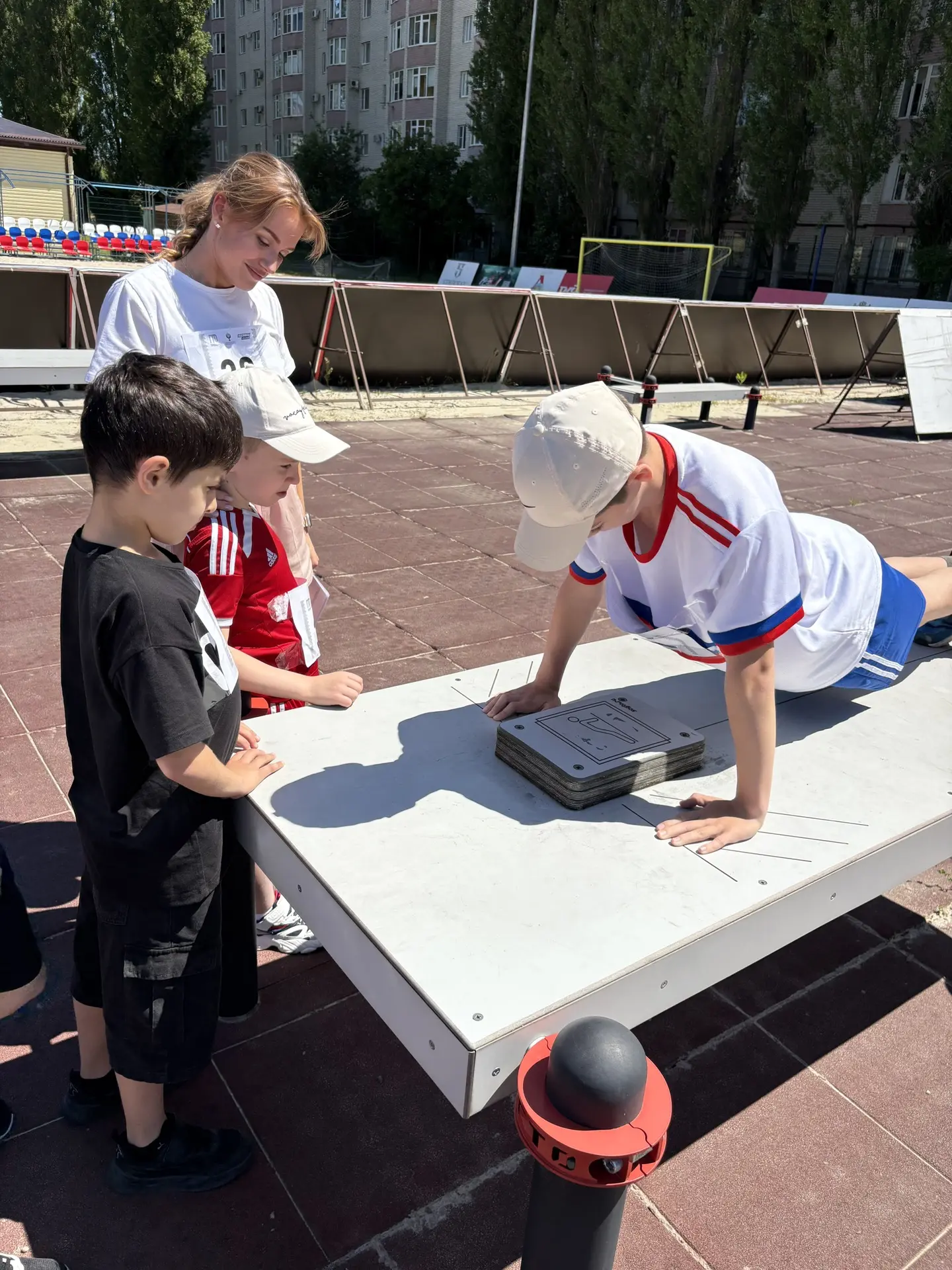 🔷16.06.2026 на базе легкоатлетического манежа прошло мероприятие по сдаче норм Всероссийского физку