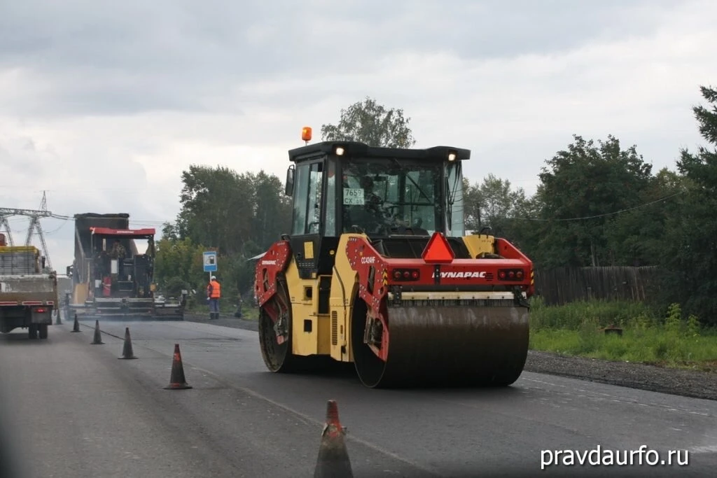 В Тюменском округе привели в порядок 16 дорог.