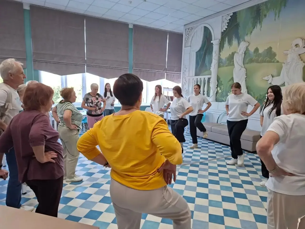 Праздник заботы и хорошего настроения! 🌷