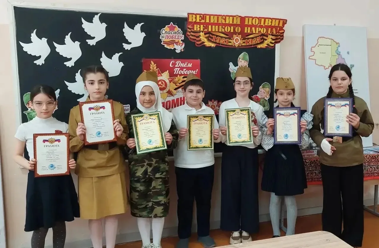 В преддверии праздника Великой Победы, был организован конкурс чтецов