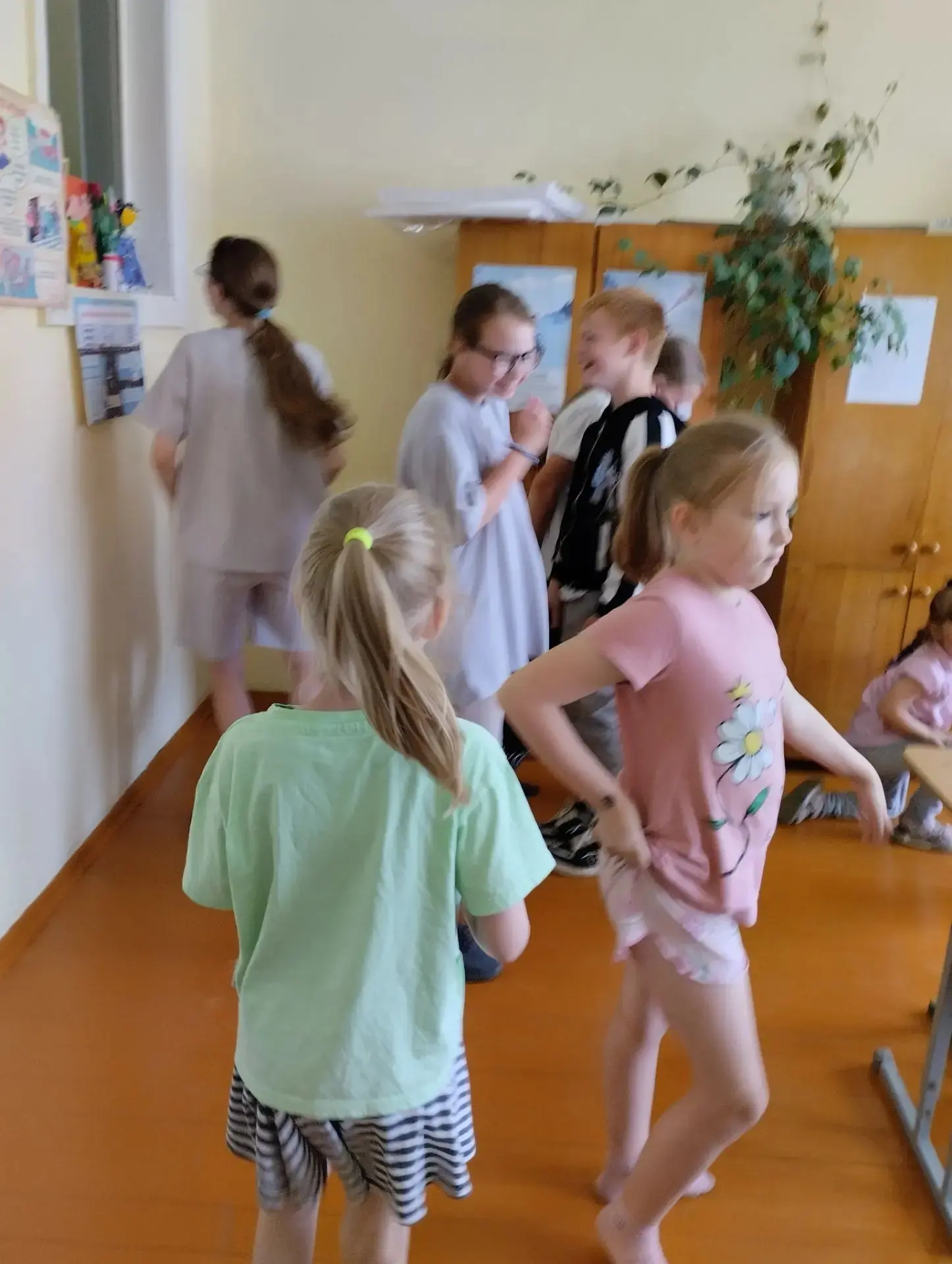 Вот и последний день в нашем сводном отряде "Радуга"🌈. Сегодня с волнением ждали момент поиска клад