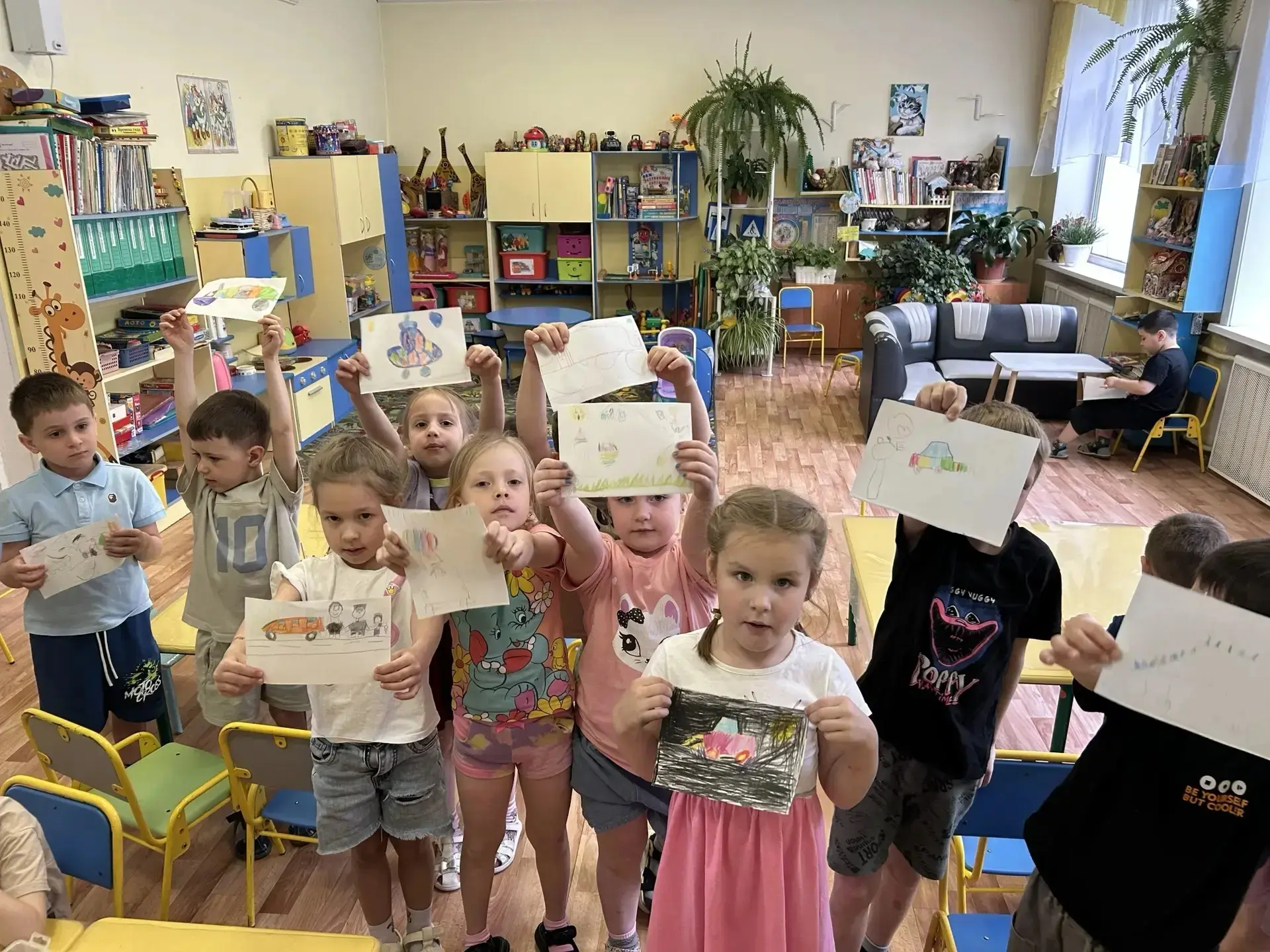 Итоги недели безопасности дорожного движения
🚗🚕🚑🚘🚲✈🛳🚦
Со 2 по 5 июня 2026 года в старшей груп