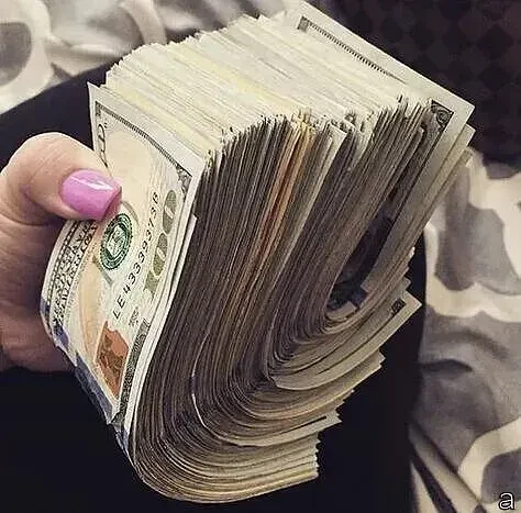 Как мать наслала безденежье на сына