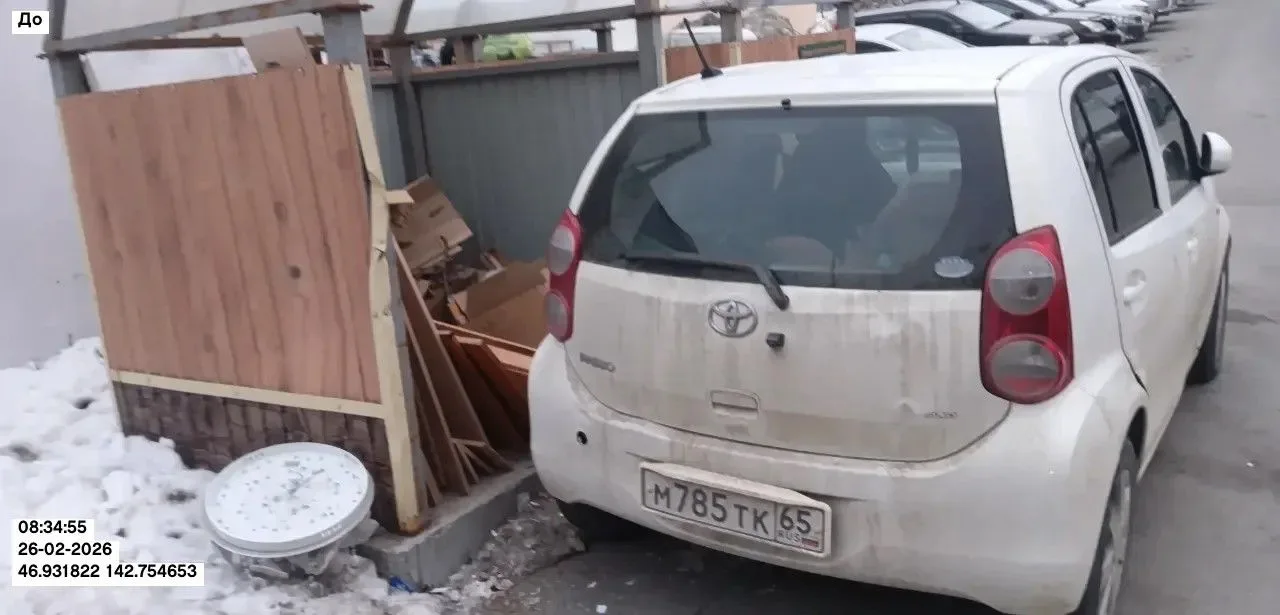 🚙 Вчера Хабаровская 14 и Есенина 12 оказались заложниками одной и той же проблемы. Двое автовладельц