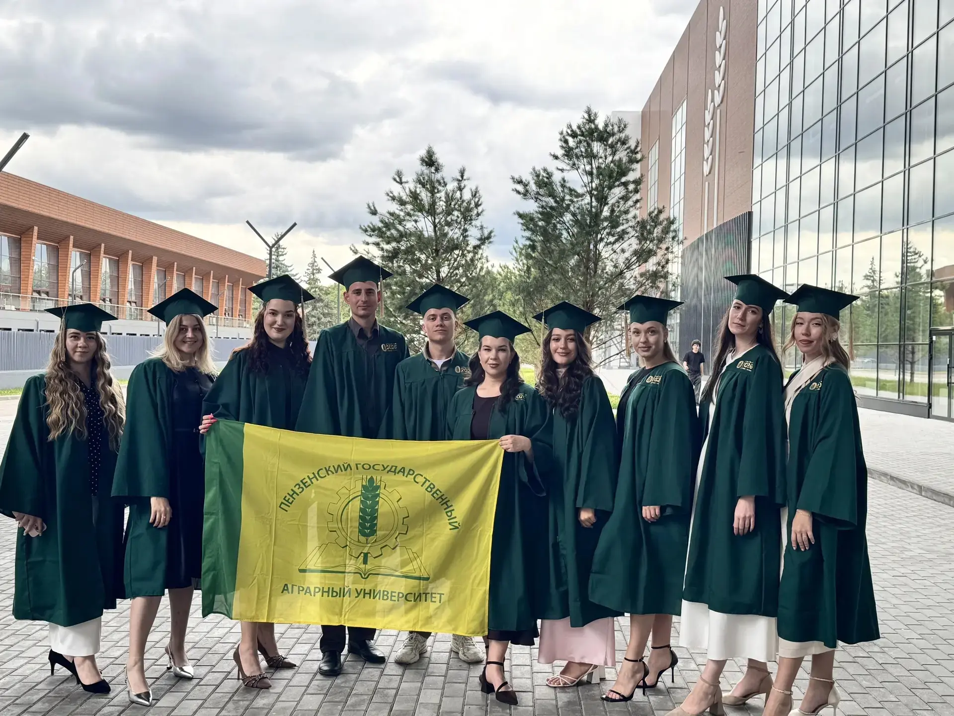 🎉 Студенты Пензенского ГАУ на «АгроВыпускном» 2026! 🎓🌾

🌟600 лучших выпускников из 44 аграрных в