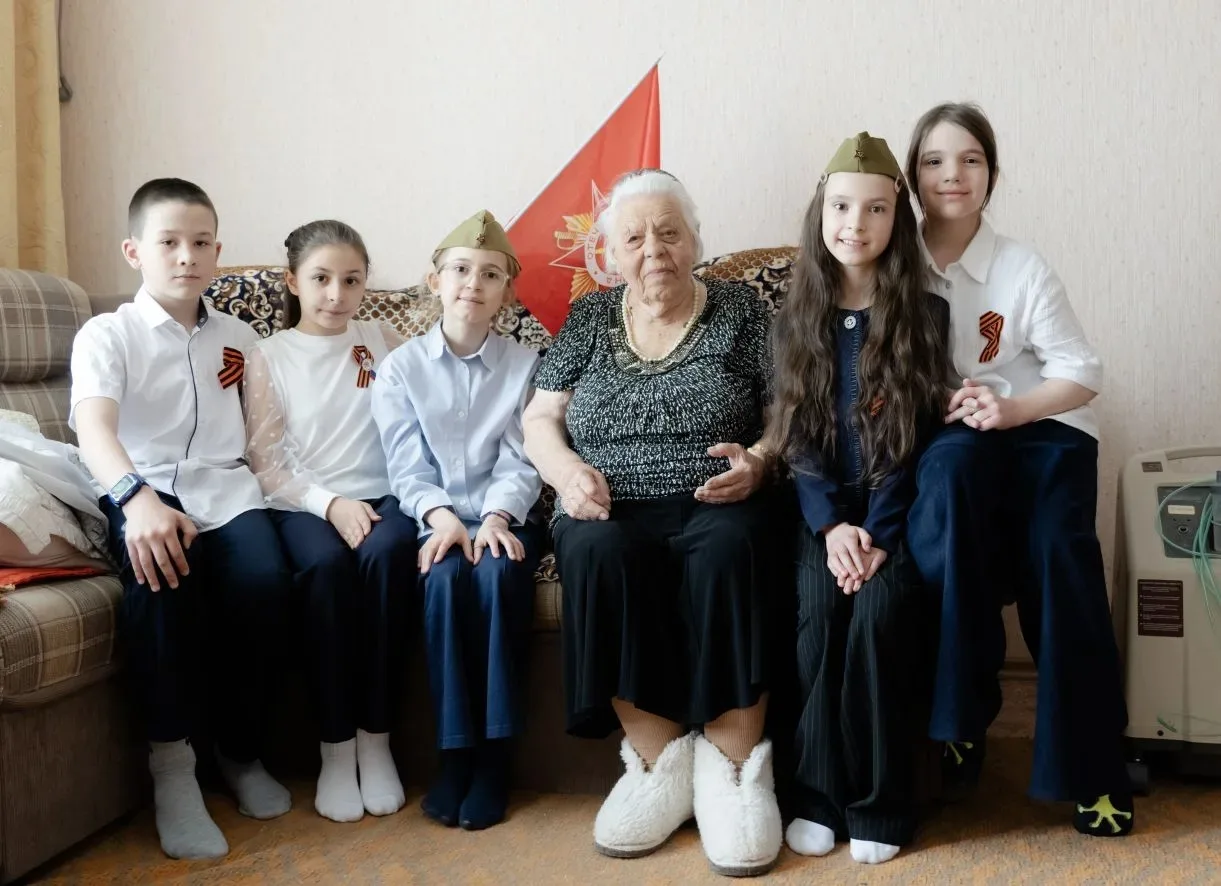❤️‍🩹 Тепло детских сердец: Благодарим за Великую Победу! ❤️‍🩹  🌟 В преддверии Дня Победы наша школа 
