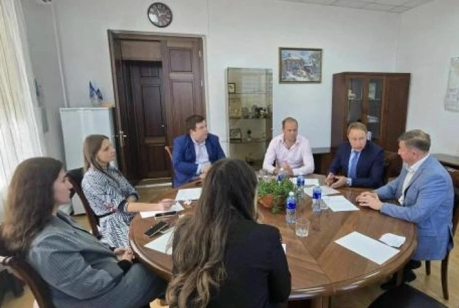 В Иркутске обсуждается открытие нового автобусного маршрута, который свяжет микрорайон ...