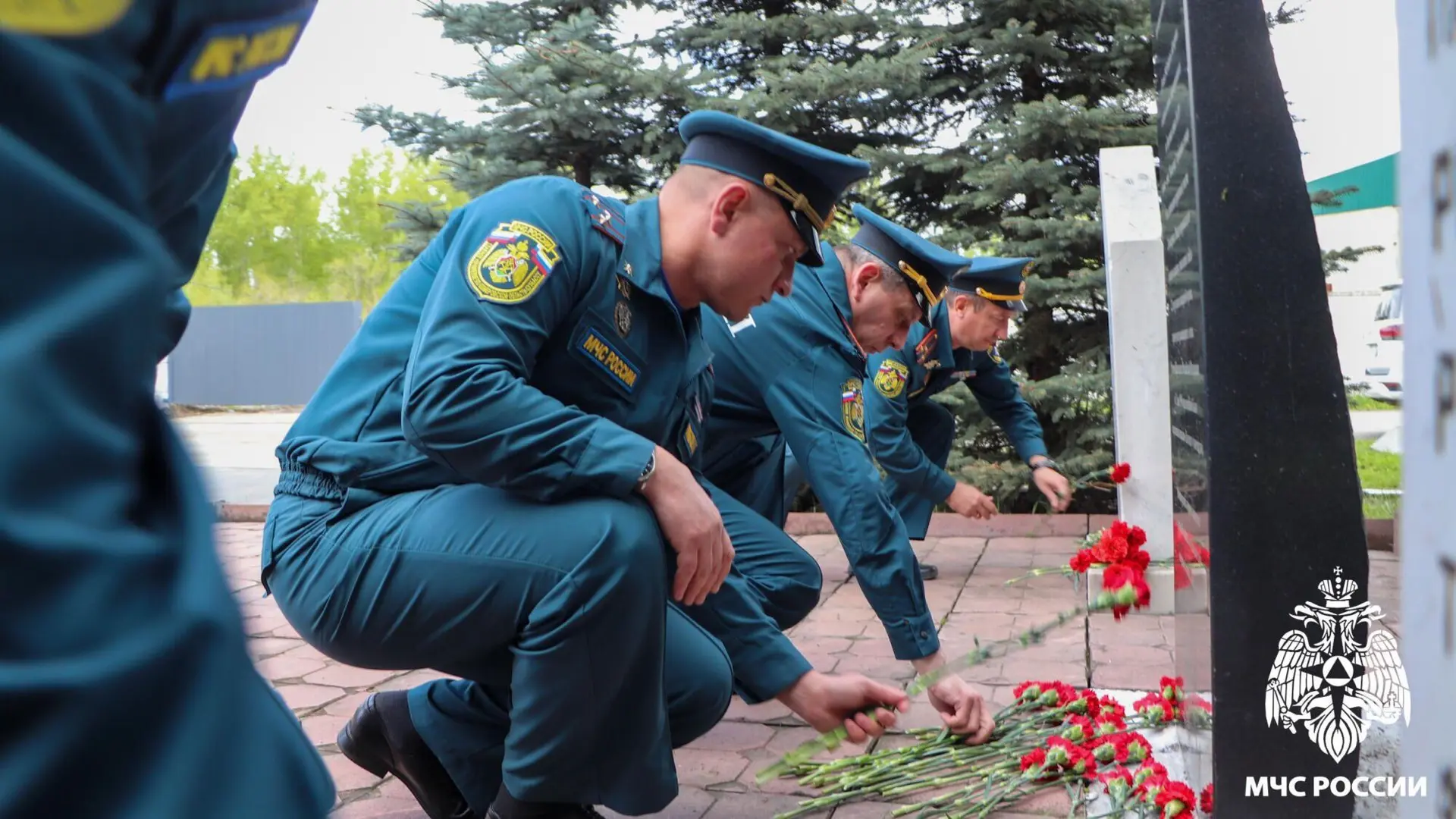 🕯 В Кузбассе почтили память огнеборцев, погибших 19 мая 1943 года при тушении пожара на заводе «Комм
