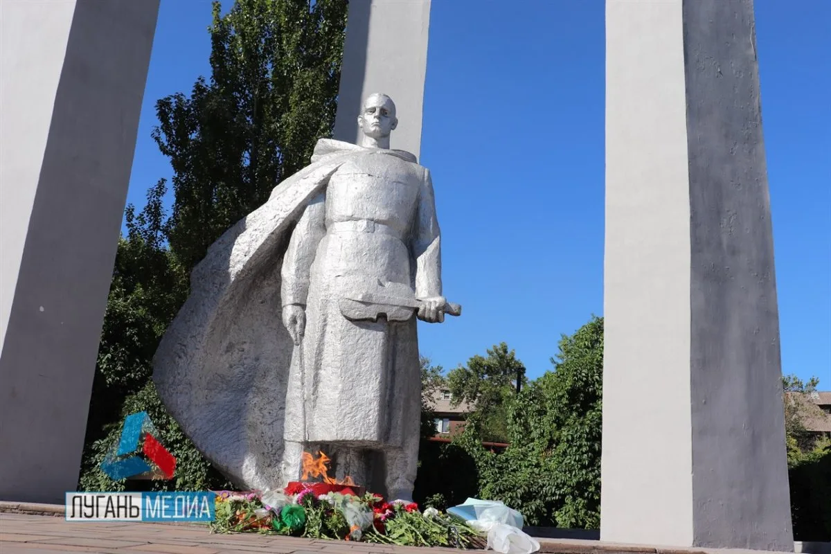 🎖 5 сентября — День Неизвестного Солдата — защитника Луганской Народной Республики.