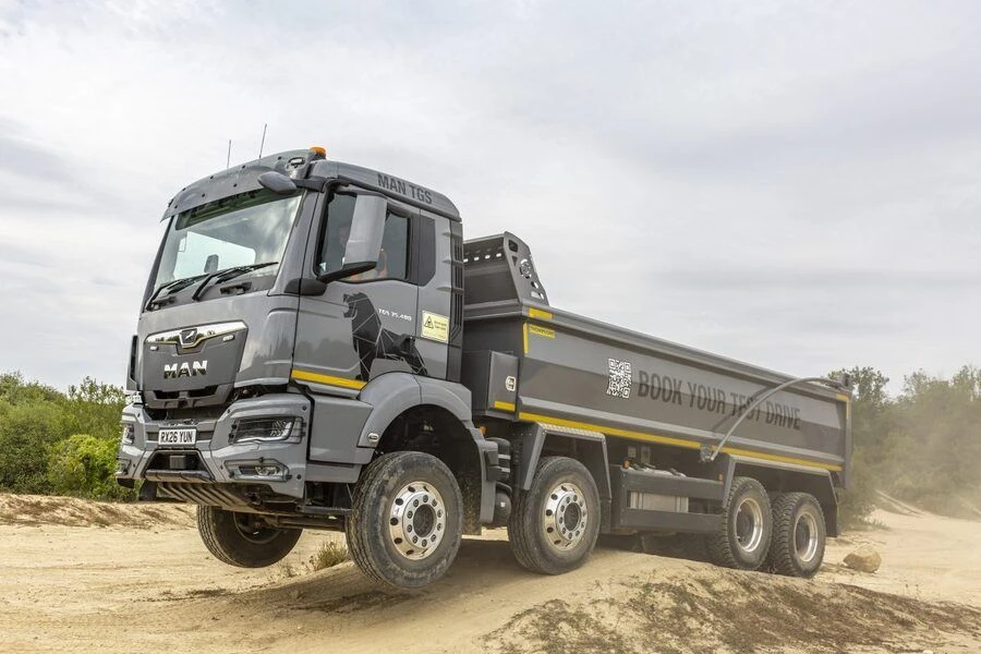 Michelin X Works Z2 и D2 стали оригинальным оборудованием для MAN TGS в Великобритании