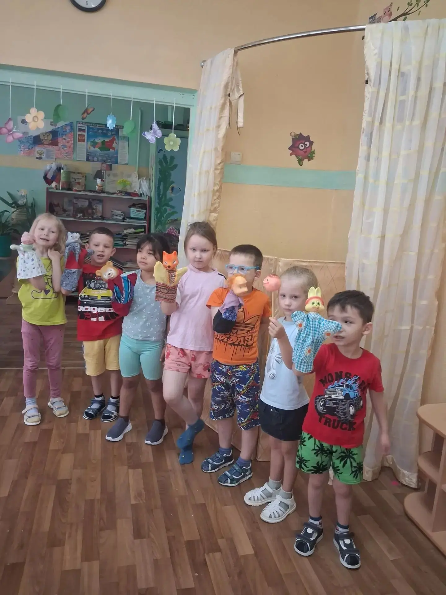 🎉 В честь Международного дня летнего театра в группе «Радуга» прошло настоящее волшебс...