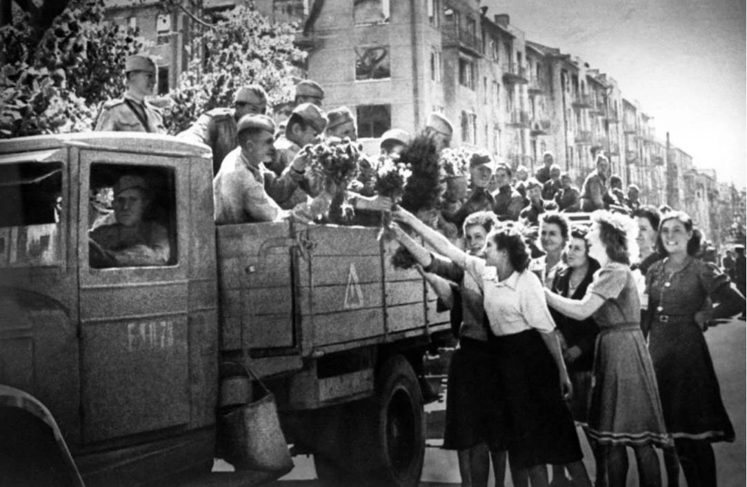 23 августа 1943 г освобождением Харькова завершилась Курская битва❤️‍🔥