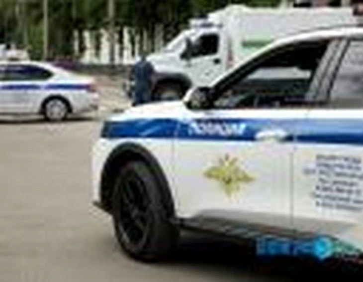 Попытка подкупа ГИБДД и фиктивная регистрация: итоги операции «Нелегал-2026» в Ростове https://vestn