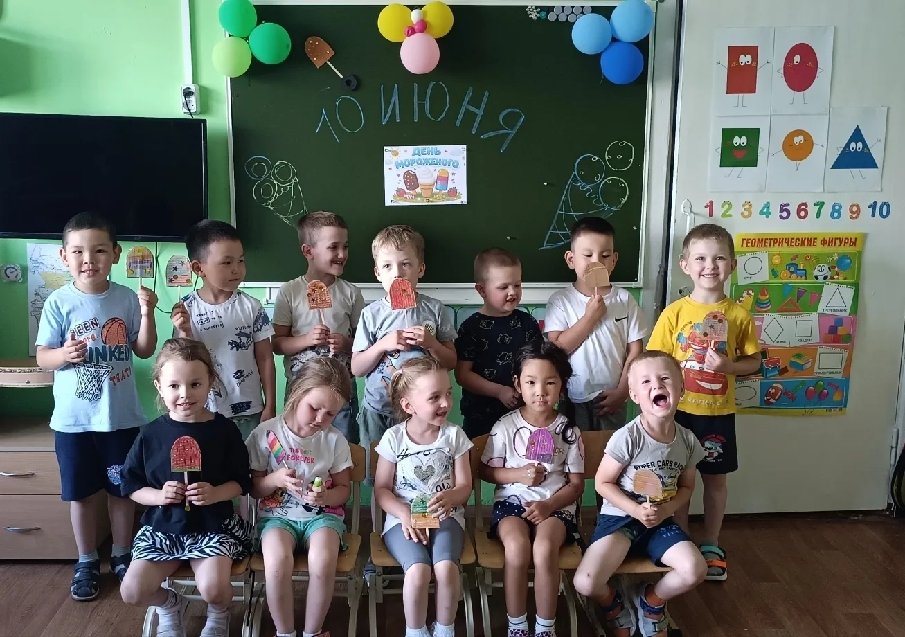 Сладкий день
10 июня в средней группе № 2 "Сказка" было по-настоящему весело и вкусно! Ребята отмети