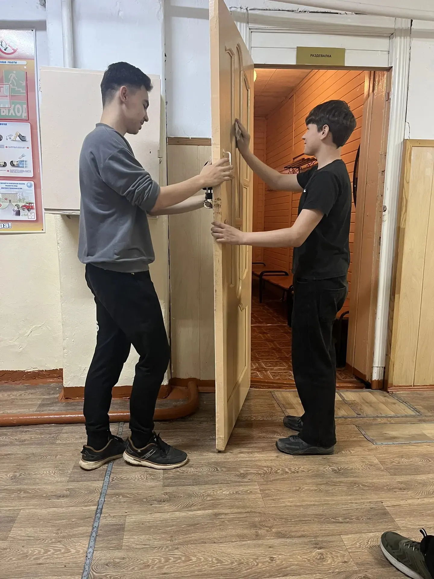 Сегодня завершил свою работу лагерь труда и отдыха "Максимум"💥

👥Три недели на базе нашей школы ра