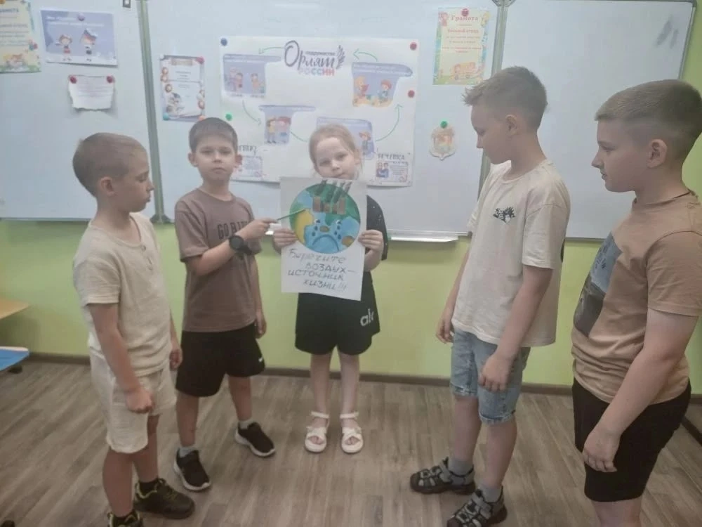 ✨А у нас - лагерь! ✨                     💥Воспитанники отряда "Содружество Орлят" приняли участие в