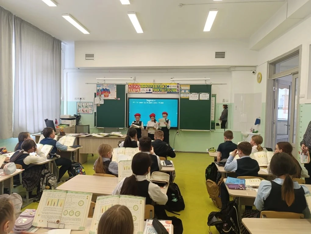 ✨ На страже безопасности: дружина юных пожарных 2 «Г» встречает весенние каникулы! 🤩  С наступлением