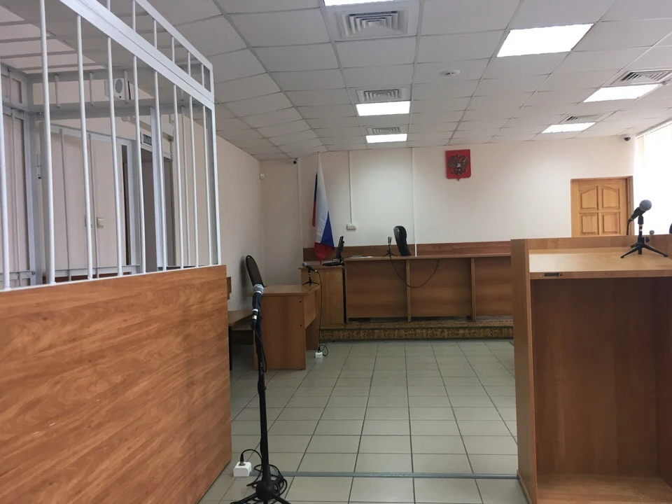 Следственные органы и суды почти всегда стараются ущемить в правах неугодного им участн...