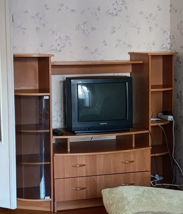 Мини стенка бу : https://clck.ru/3Vjjp4