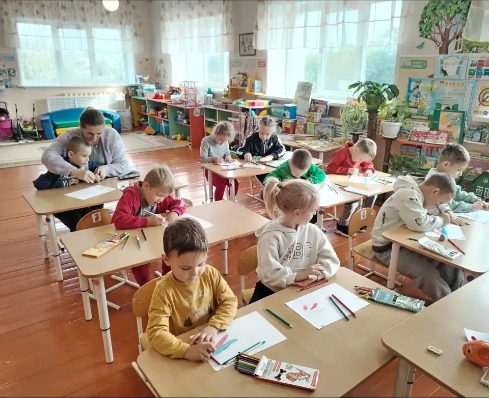 🎉 День воссоединения: мы — одна большая семья! 🎉